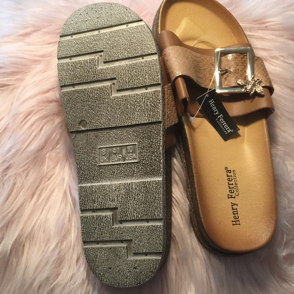 Sandals - Picture 3 of 3